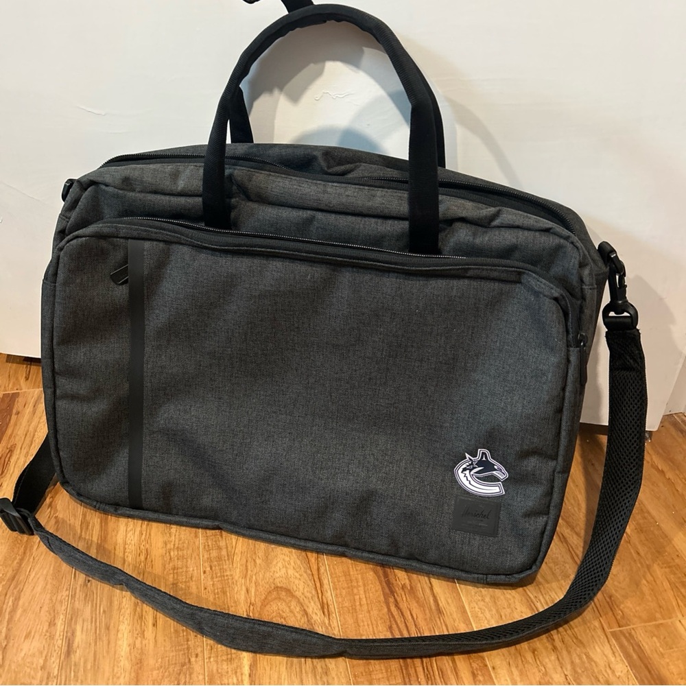 Herschel Supply Company Bowen Vancouver Canucks Gray Laptop Duffle Bag